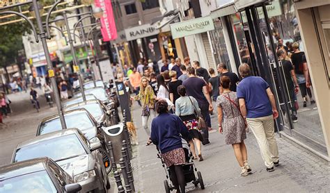 Mittelstraße: Shopping auf Kölns exklusivster Einkaufsstraße.